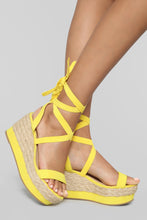 Load image into Gallery viewer, Higher Level Wedge - Yellow