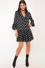 Load image into Gallery viewer, Black/White Polka Dot Satin Smock Dress