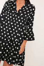 Load image into Gallery viewer, Black/White Polka Dot Satin Smock Dress
