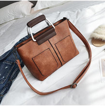 Load image into Gallery viewer, VICTORIA TOTE BAG