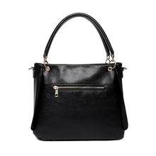 Load image into Gallery viewer, SHEENA TASSEL SHOULDER BAG