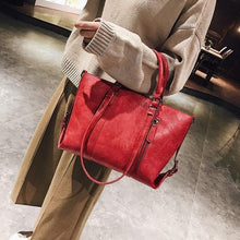 Load image into Gallery viewer, Brianna Shoulder Bag