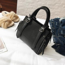Load image into Gallery viewer, WHEN IN PARIS FASHION BAG