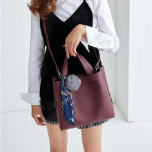 Load image into Gallery viewer, FUR LITCHI PATTERN BAG